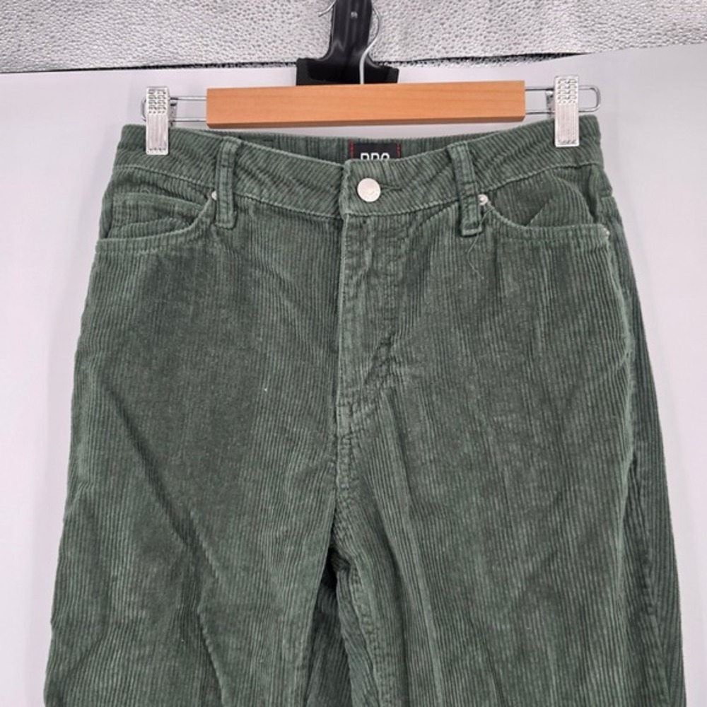BDG Urban Outfitters Dark Green Corduroy Mom High-Rise Tapered‎ Pants Size 25 - Picture 3 of 11